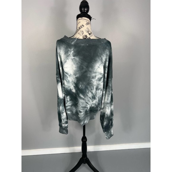 Reversible black and white tie dye crisscross cutout sweatshirt - Picture 10 of 11